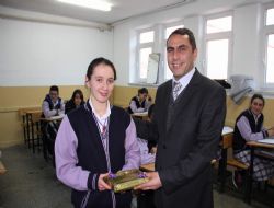 Aktaş başarıyı ödüllendirdi